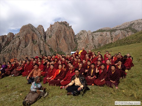 Lama Norlha Rinpoche with the Kala Rongo community